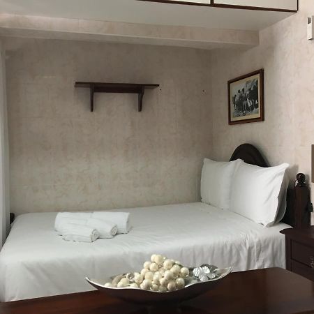 Casinha Do Ti Villa Назаре Екстериор снимка